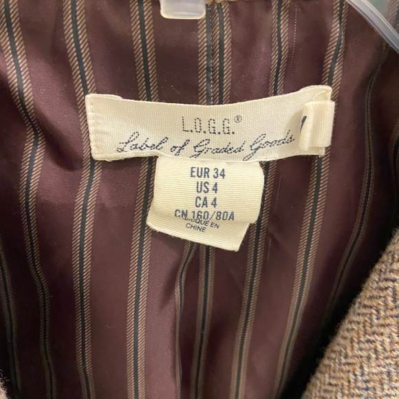 Tweed Ladies Suite Jacket - Picture 6 of 6